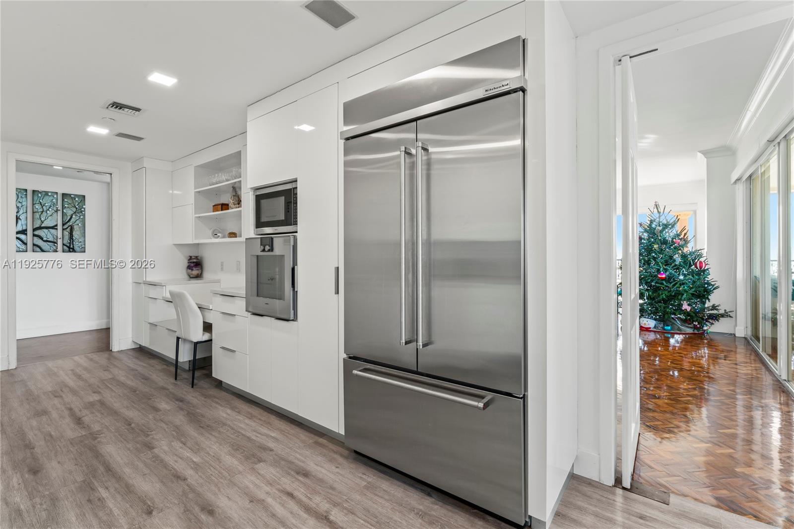 7777 Fisher Is Dr #7777 Miami Beach, FL 33109