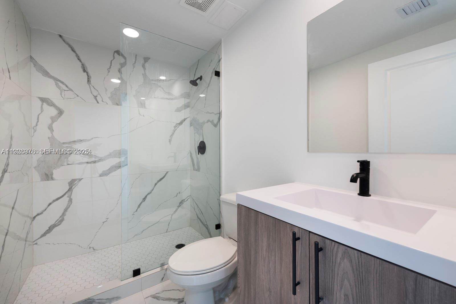 1327 NW 2nd Ln #1327 Florida City, FL 33034