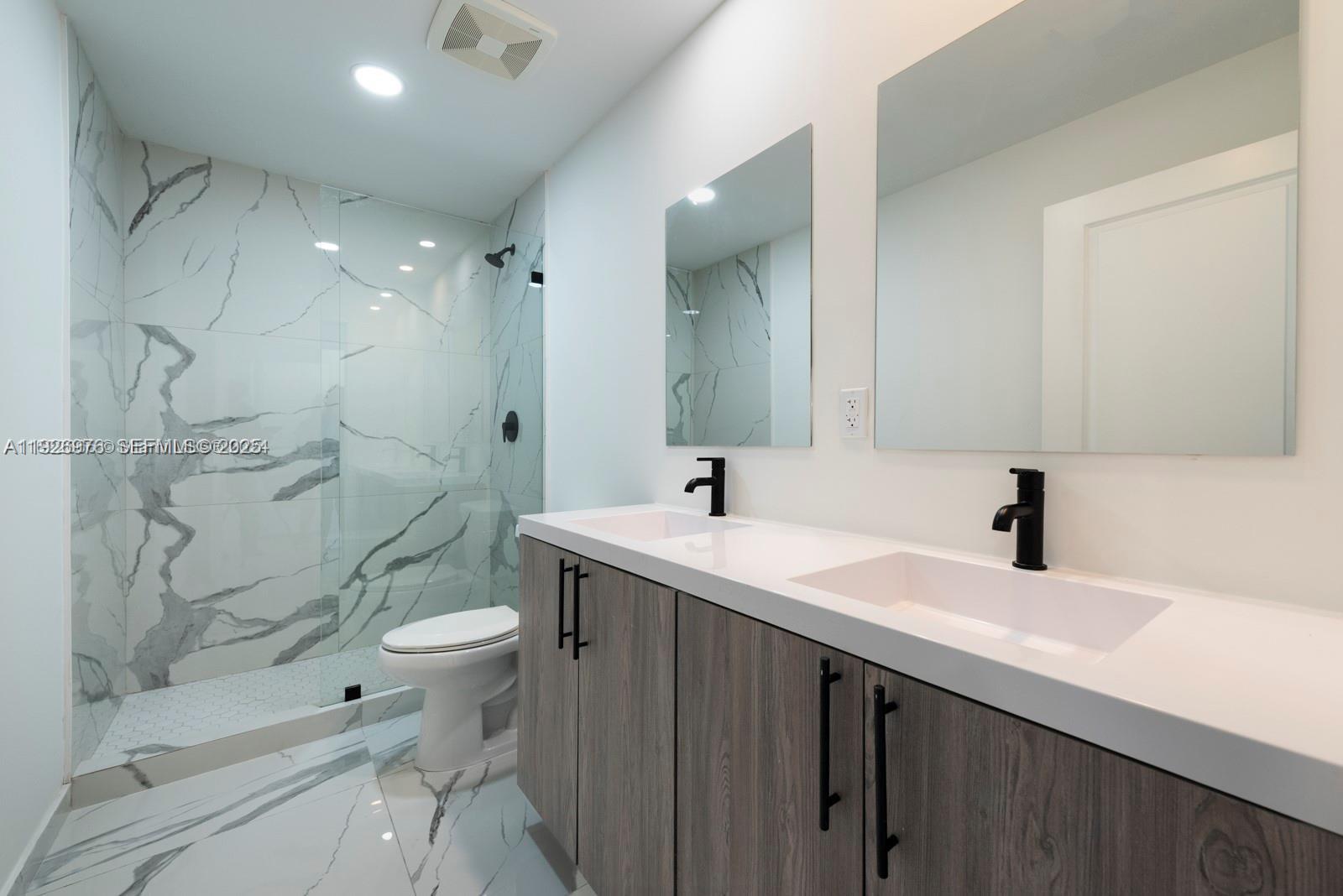 1327 NW 2nd Ln #1327 Florida City, FL 33034