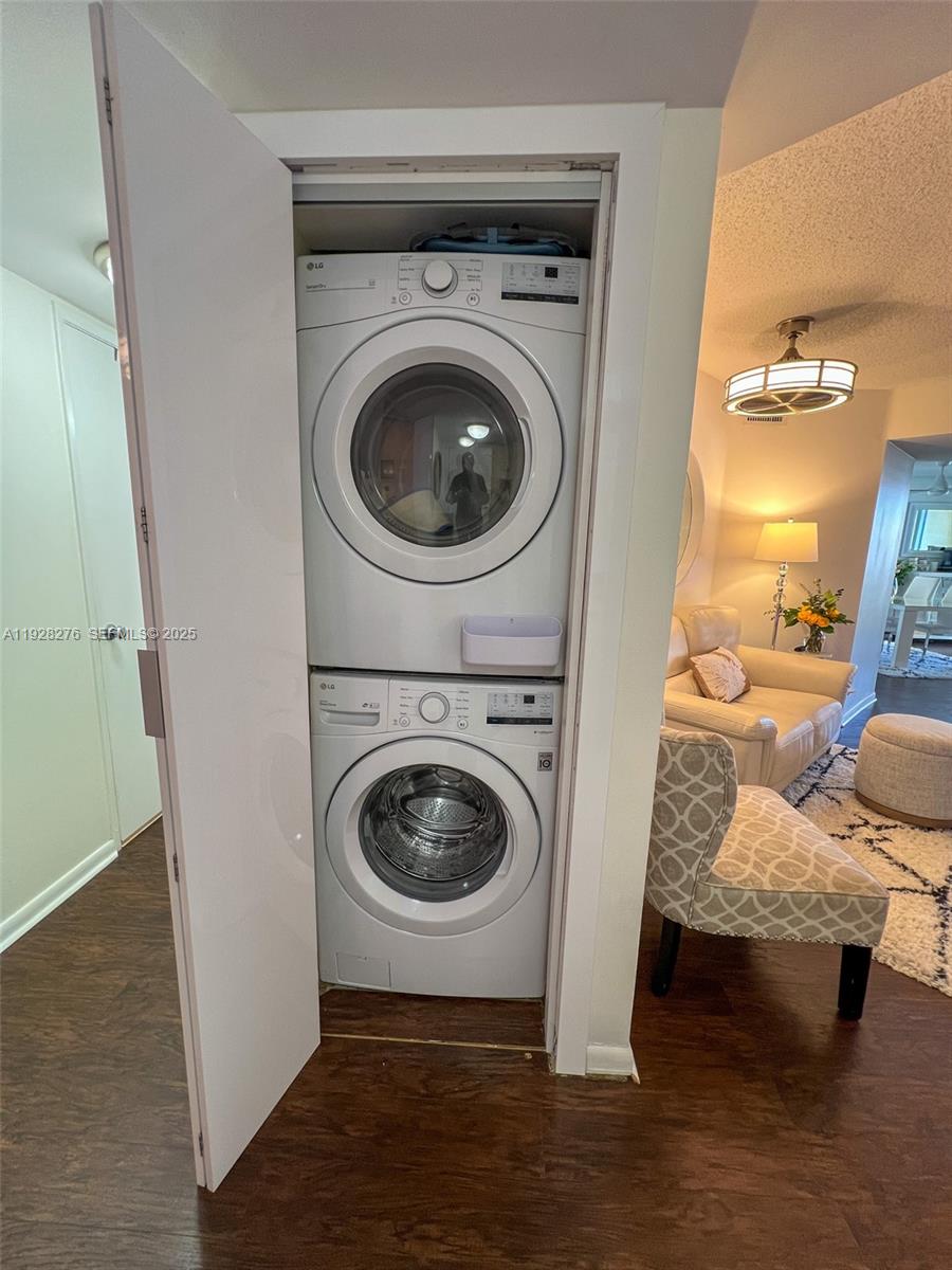 520 SE 5th Ave #2303 Fort Lauderdale, FL 33301