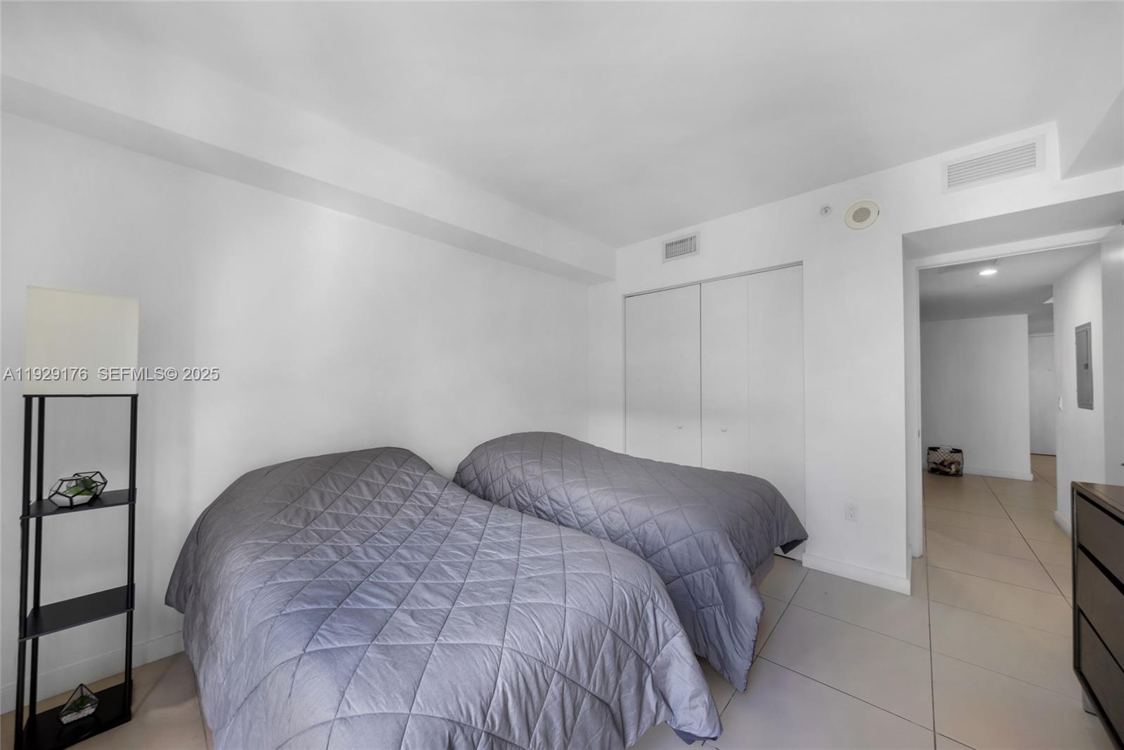 31 SE 6th St #907 Miami, FL 33131