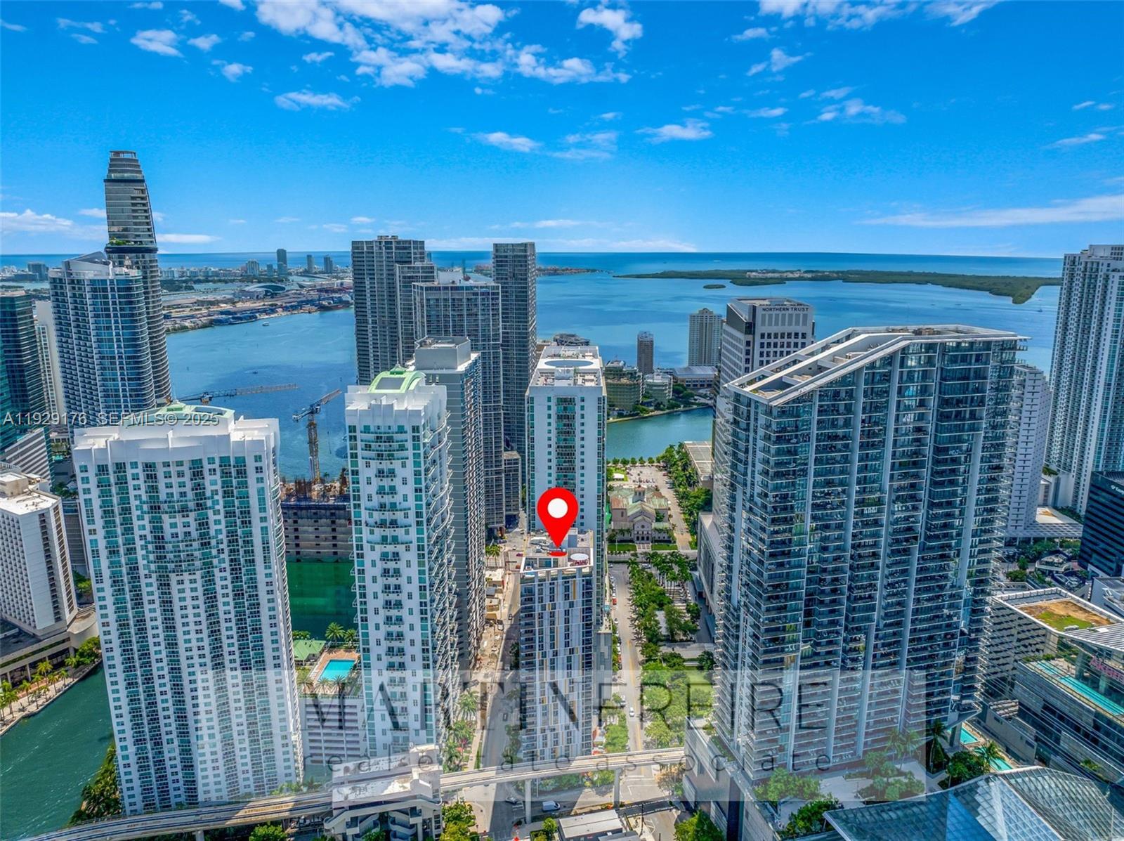 31 SE 6th St #907 Miami, FL 33131