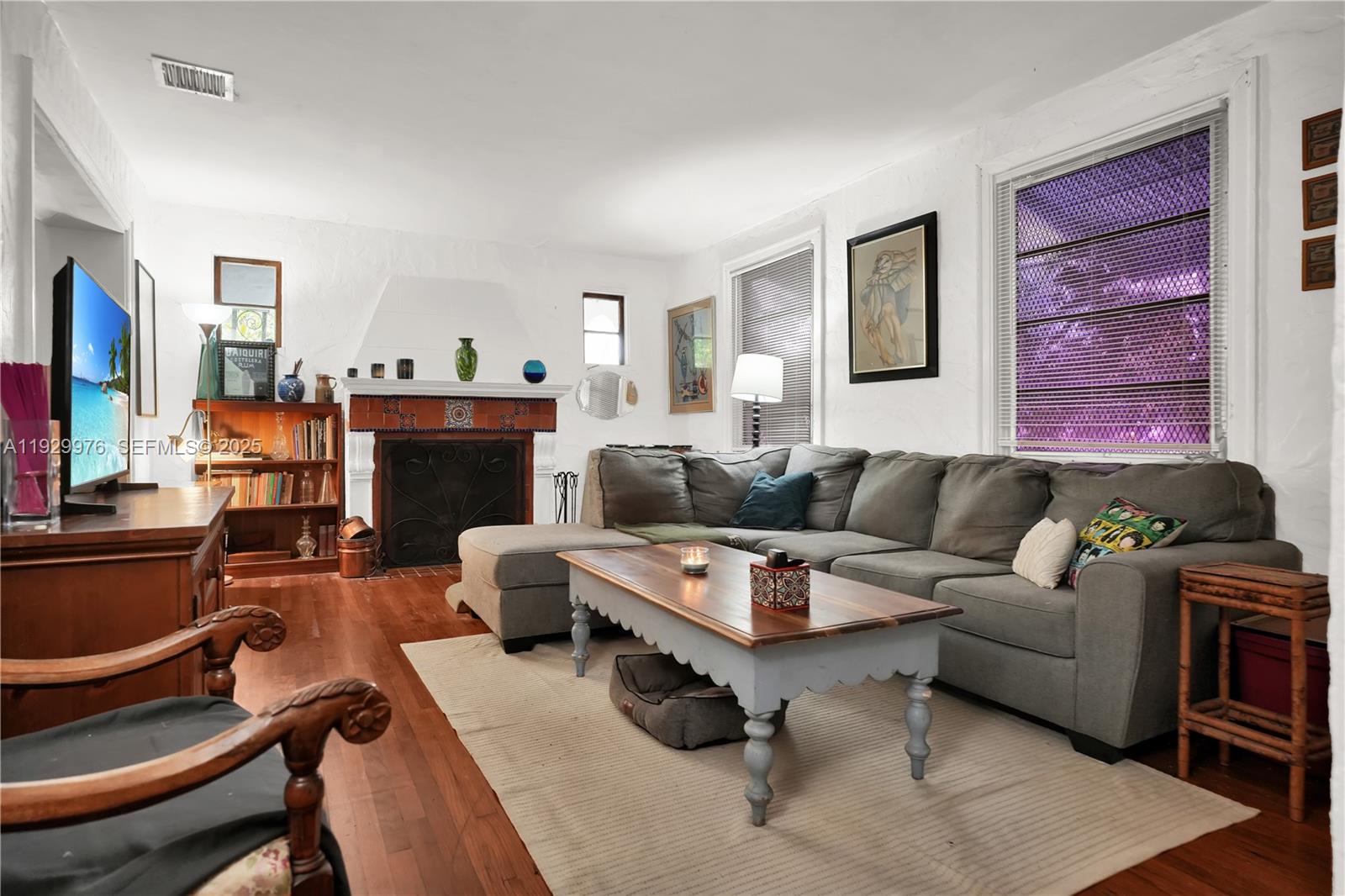 512 SW 21st Ave Miami, FL 33135