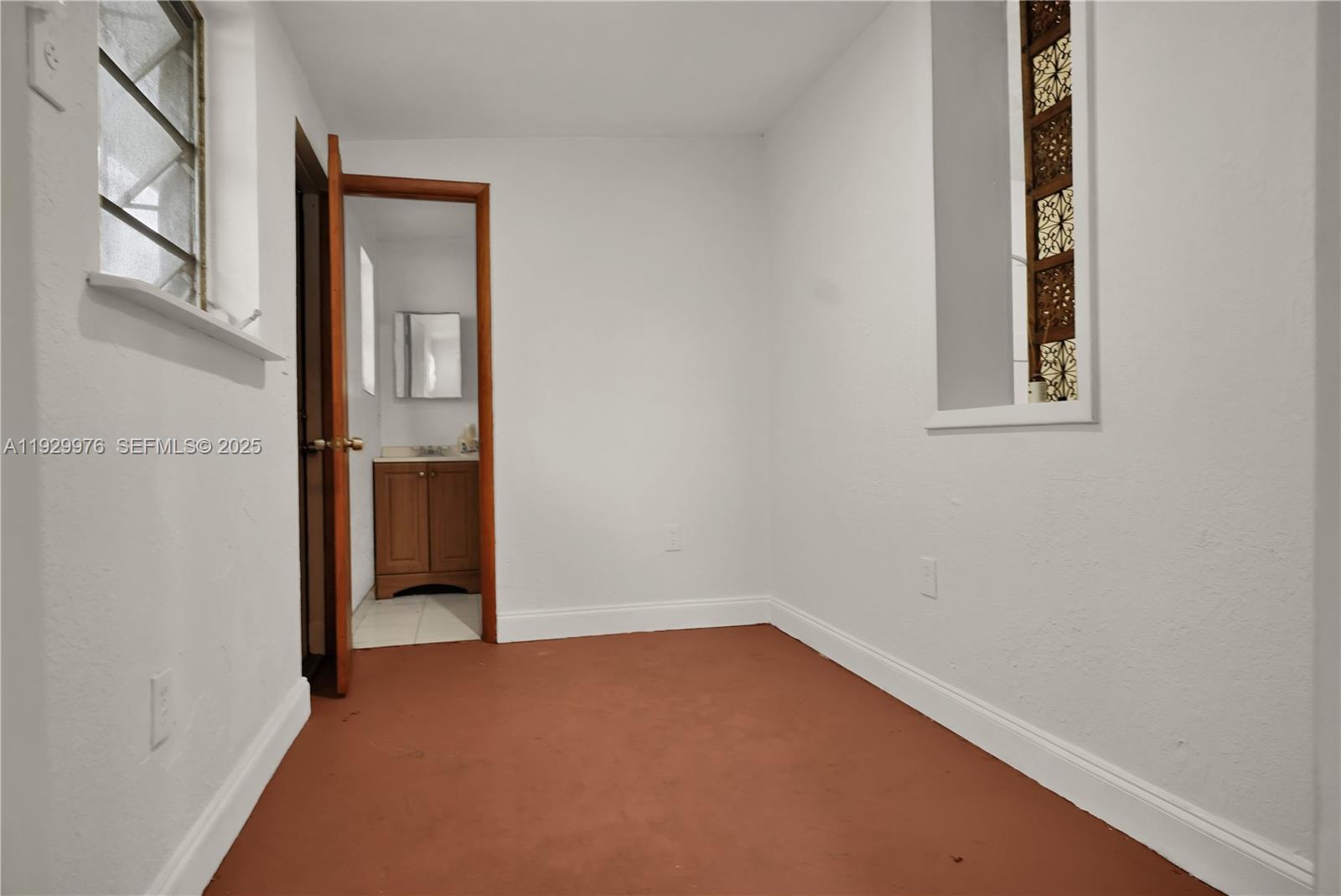 512 SW 21st Ave Miami, FL 33135