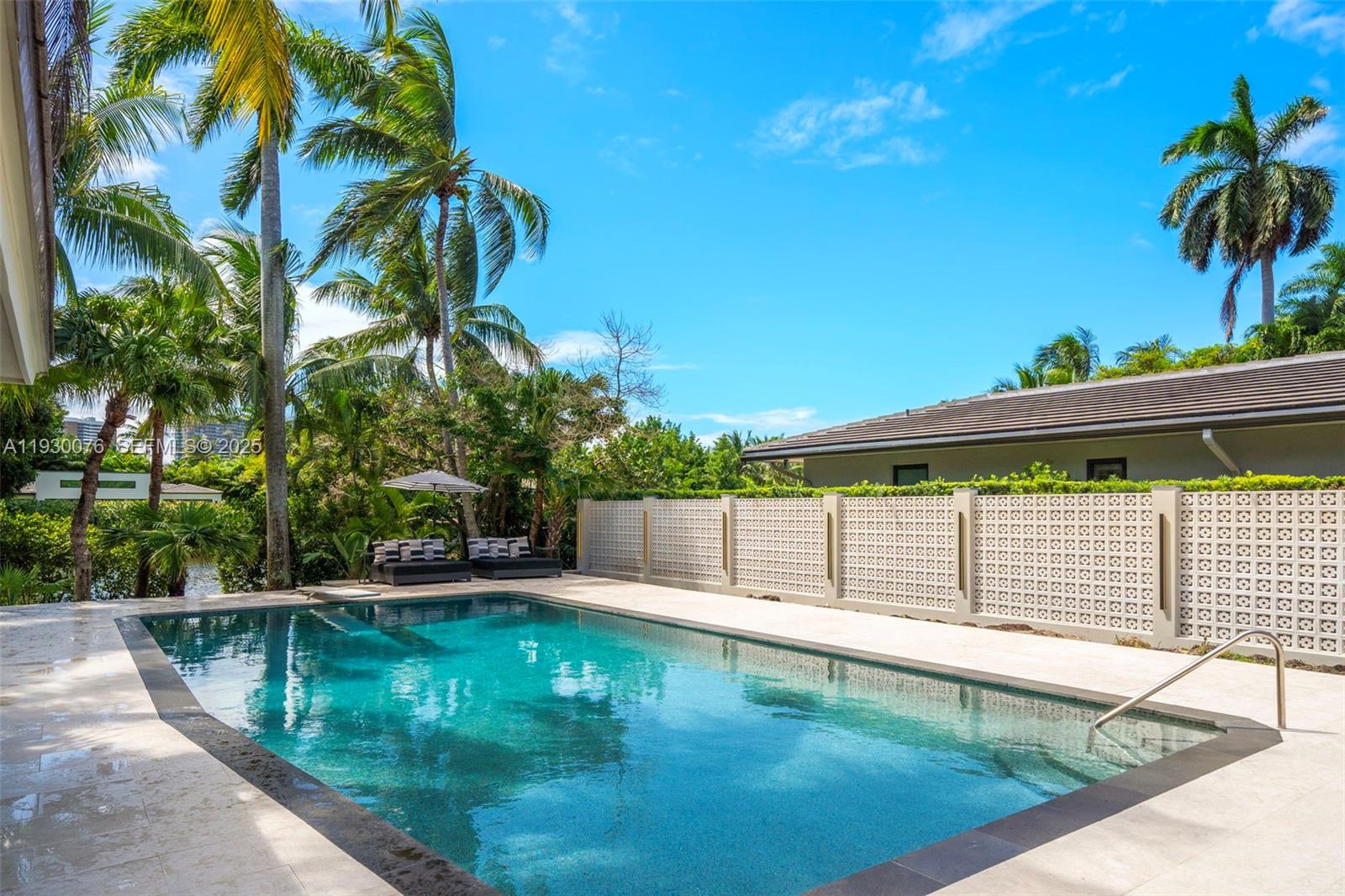 980 Belle Meade Is Dr Miami, FL 33138