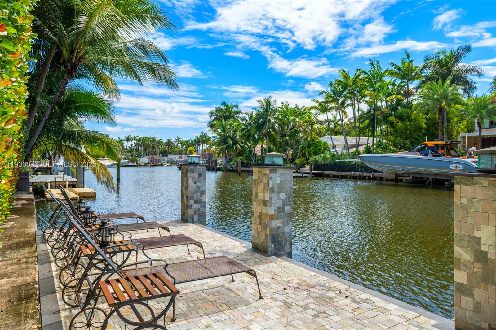 980 Belle Meade Is Dr Miami, FL 33138