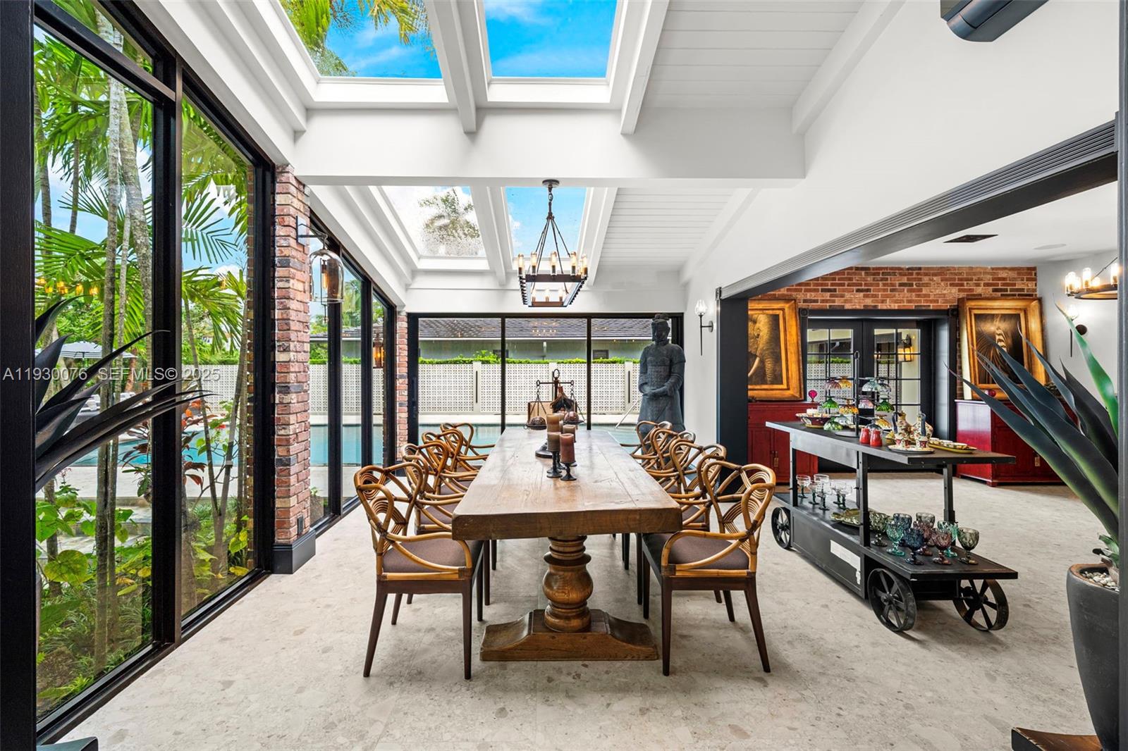 980 Belle Meade Is Dr Miami, FL 33138