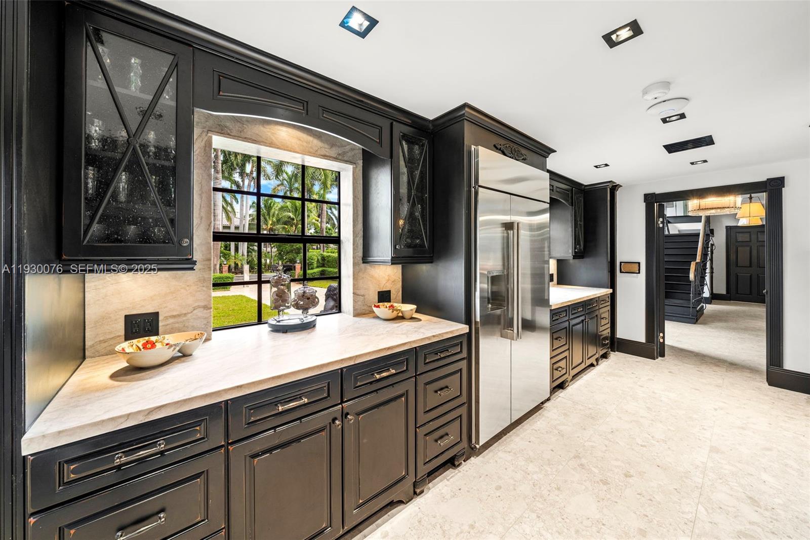 980 Belle Meade Is Dr Miami, FL 33138