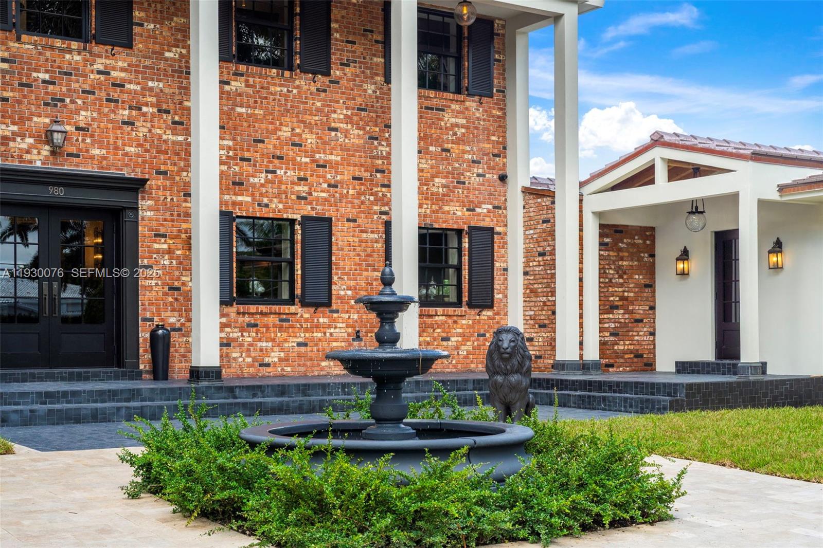 980 Belle Meade Is Dr Miami, FL 33138