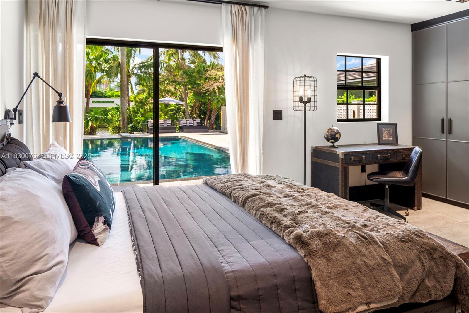 980 Belle Meade Is Dr Miami, FL 33138