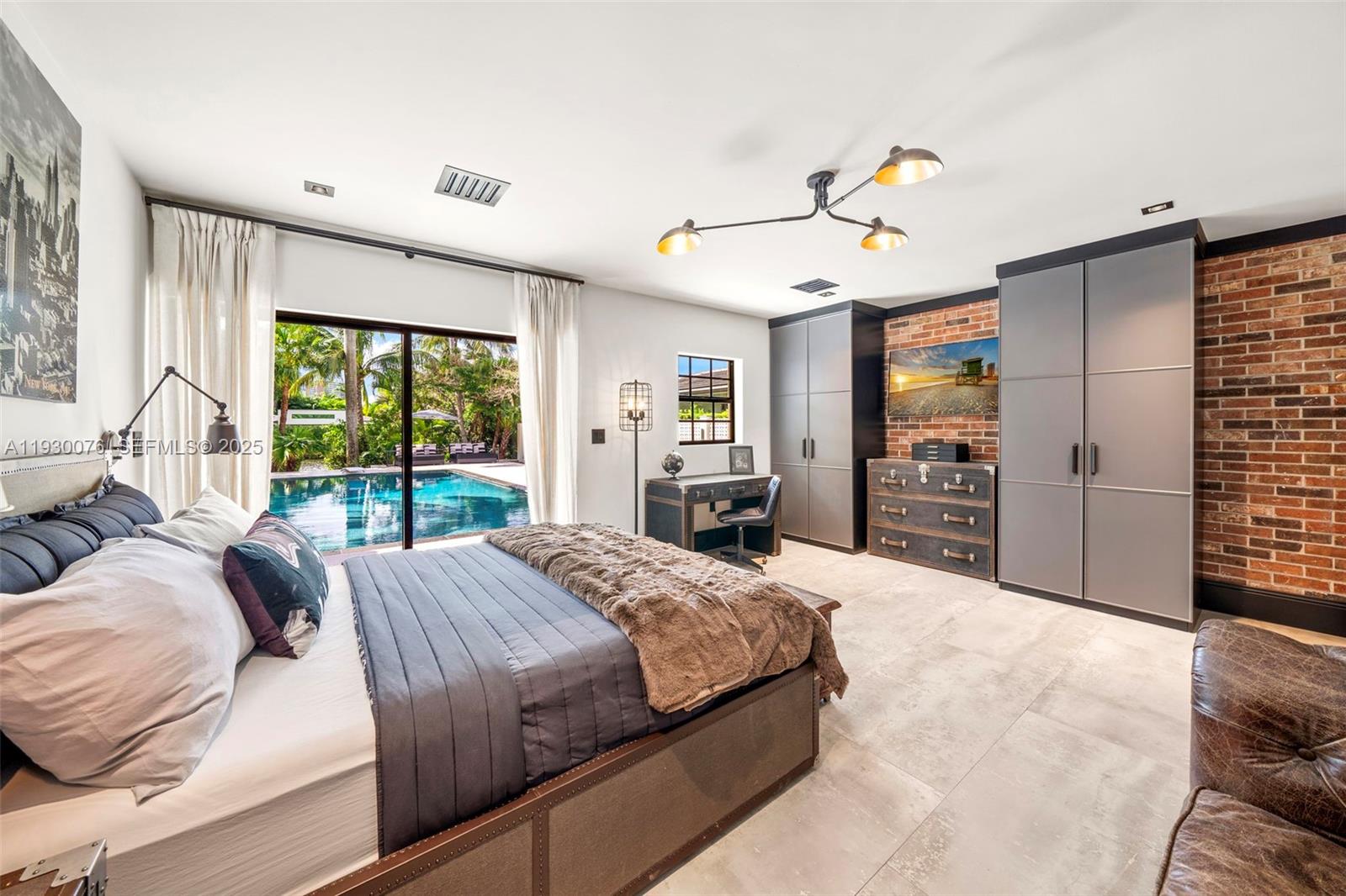 980 Belle Meade Is Dr Miami, FL 33138