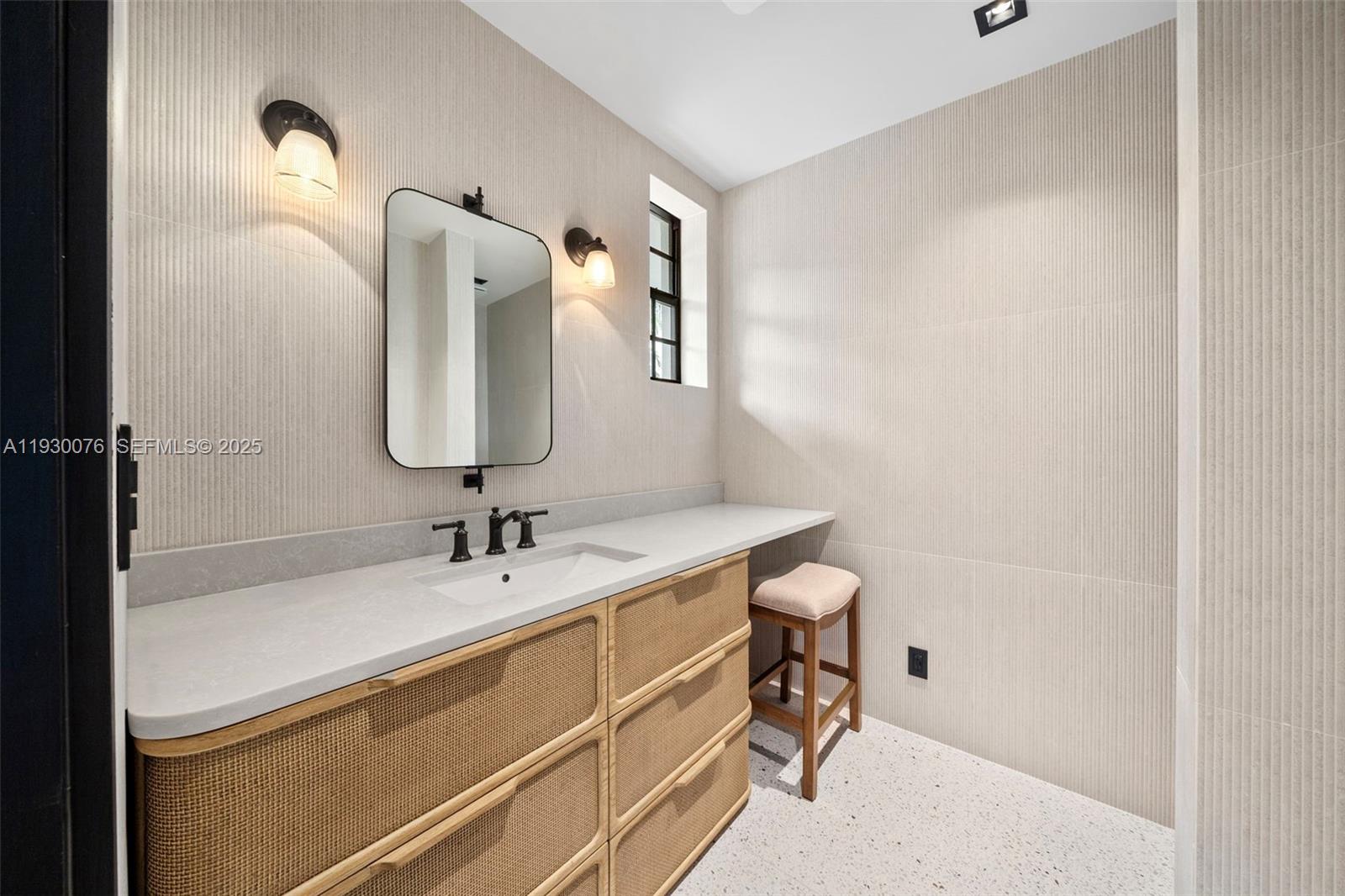 980 Belle Meade Is Dr Miami, FL 33138