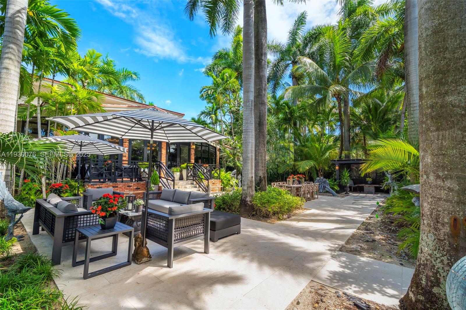 980 Belle Meade Is Dr Miami, FL 33138