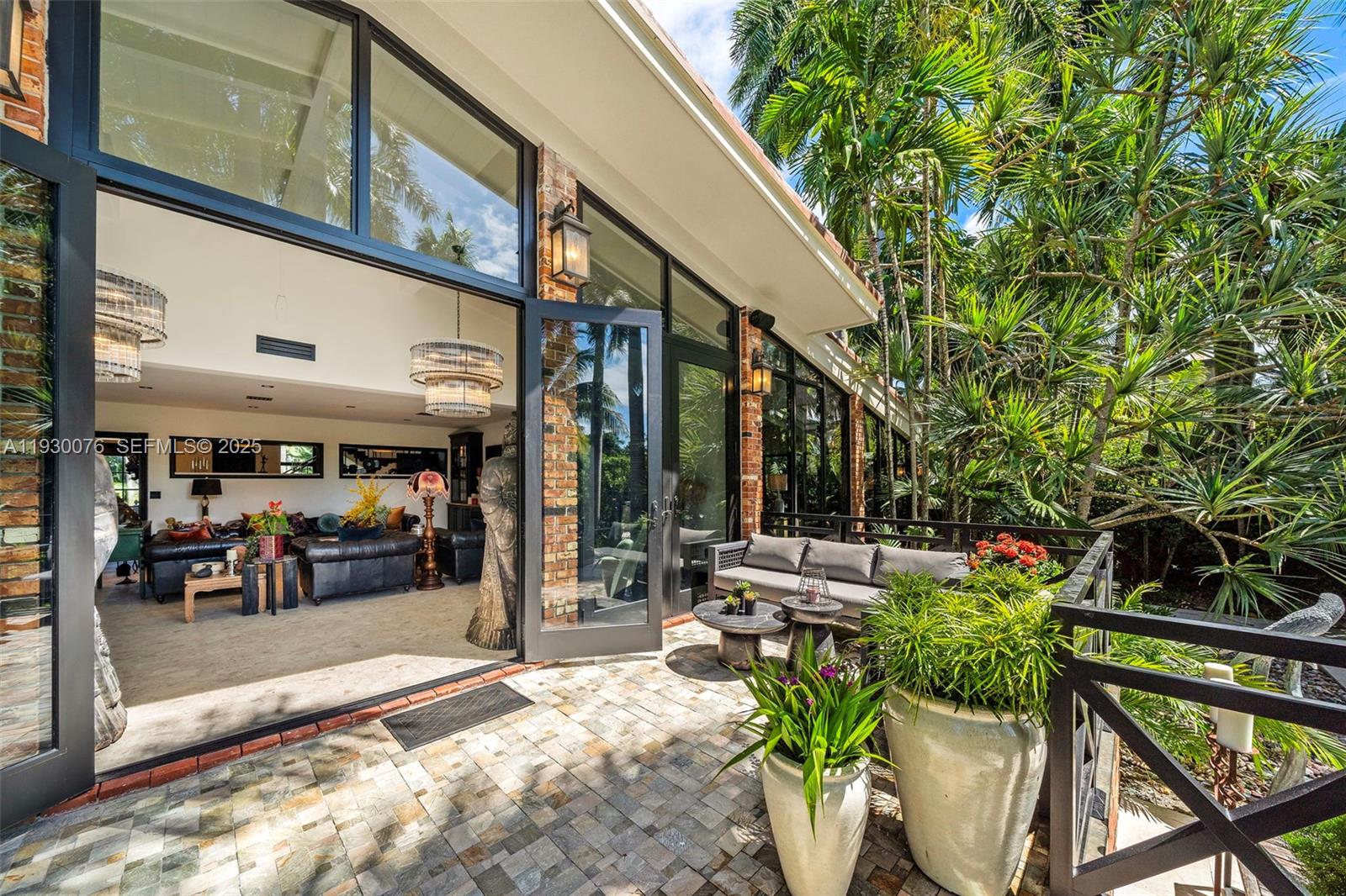 980 Belle Meade Is Dr Miami, FL 33138