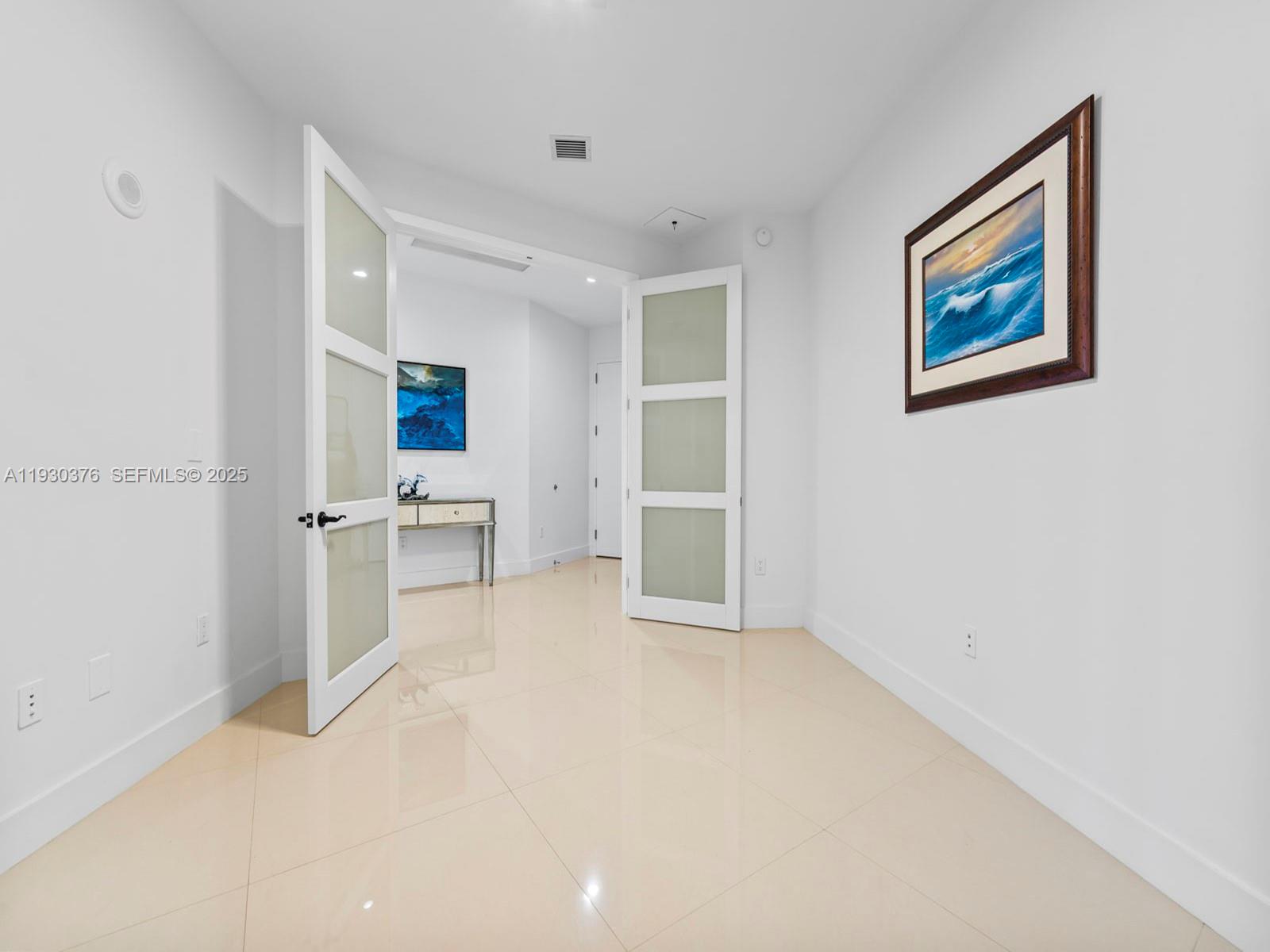 15811 Collins Ave #3707 Sunny Isles Beach, FL 33160