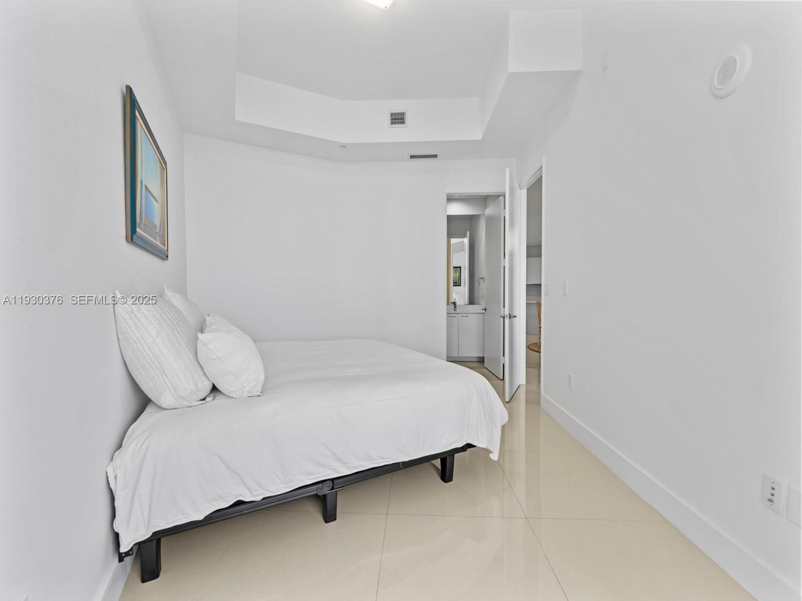 15811 Collins Ave #3707 Sunny Isles Beach, FL 33160