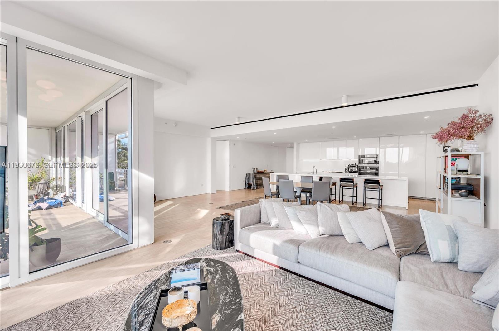 image The Surf Club1