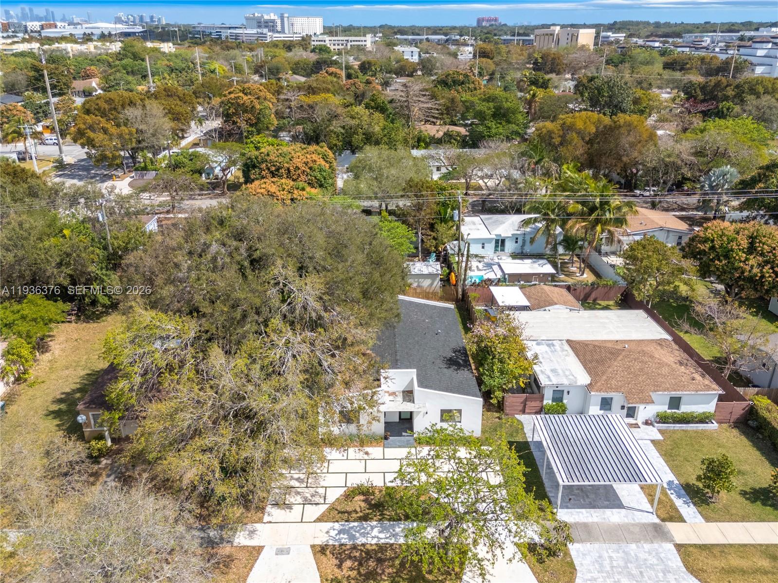 6421 SW 59th Ave South Miami, FL 33143