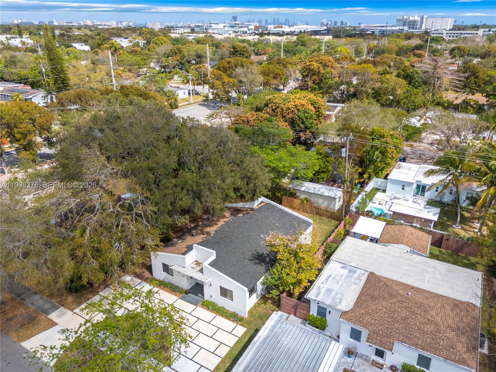 6421 SW 59th Ave South Miami, FL 33143