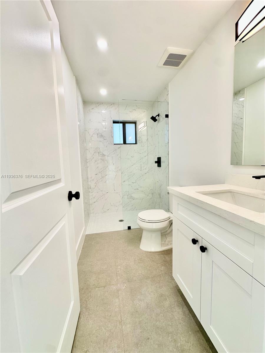 6421 SW 59th Ave South Miami, FL 33143