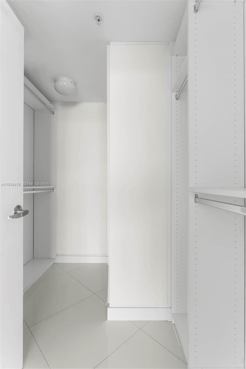 image Infinity at Brickell17