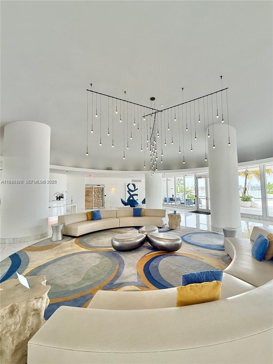 image Mirador South14