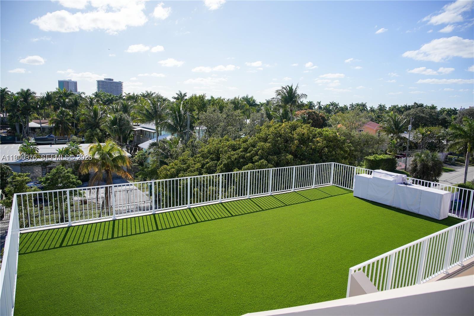 1065 NE Little Riv Dr Miami, FL 33138