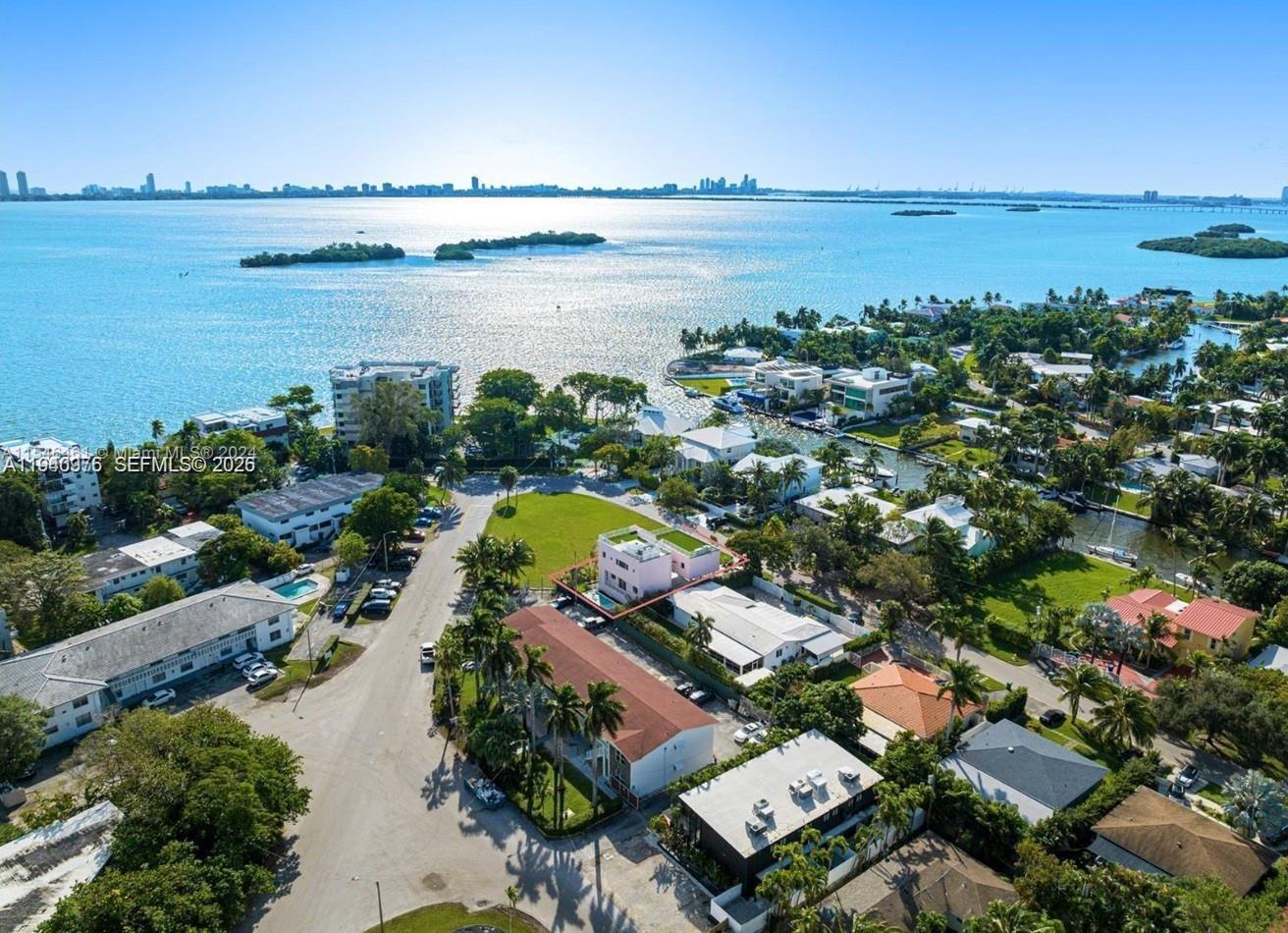 1065 NE Little Riv Dr Miami, FL 33138