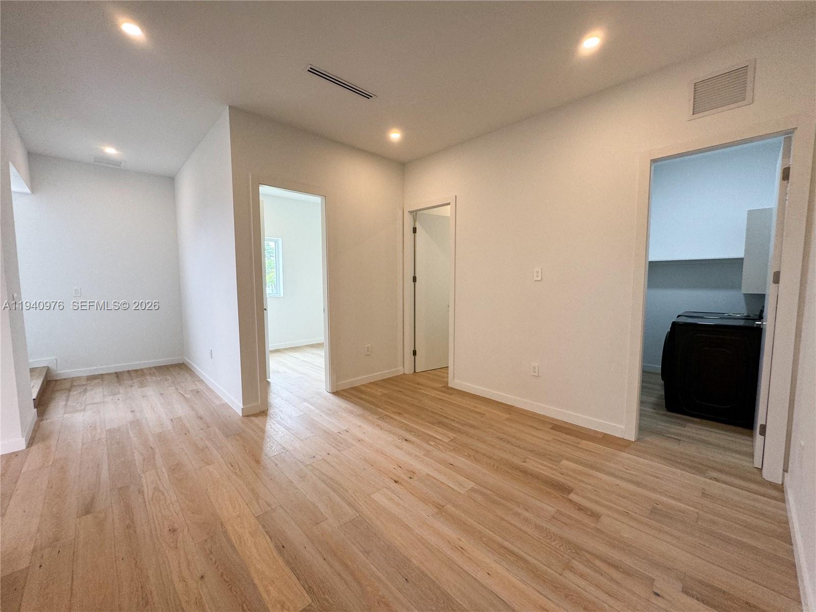 1065 NE Little Riv Dr Miami, FL 33138