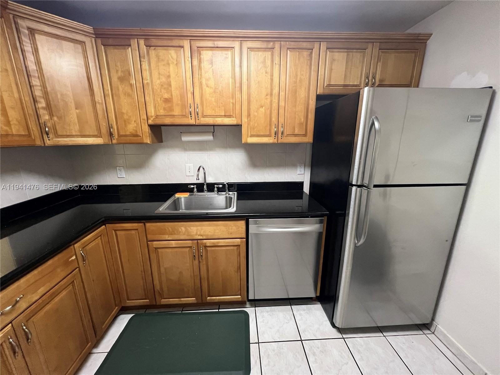 6900 N Kendall Dr #A309 Pinecrest, FL 33156