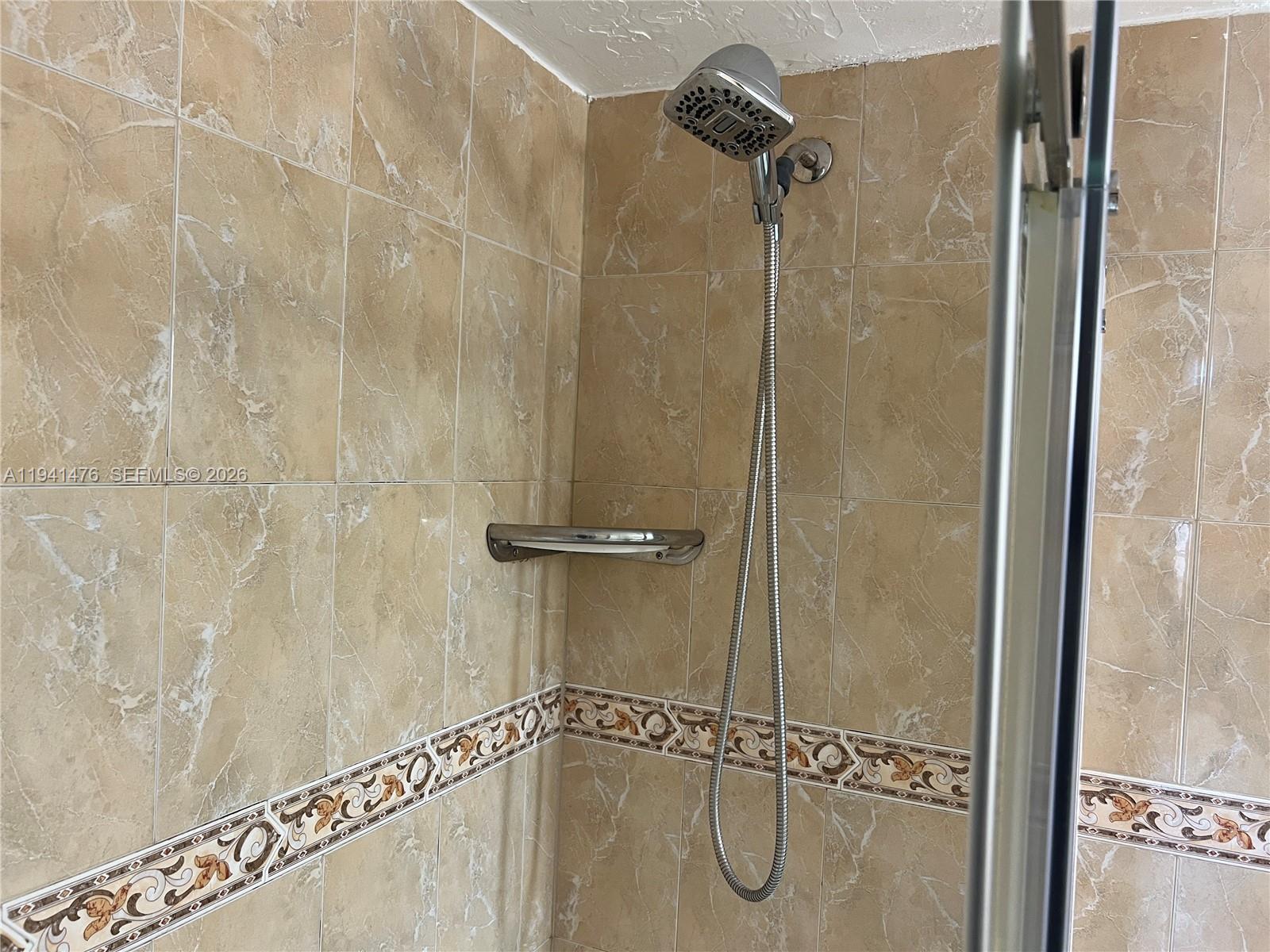 6900 N Kendall Dr #A309 Pinecrest, FL 33156