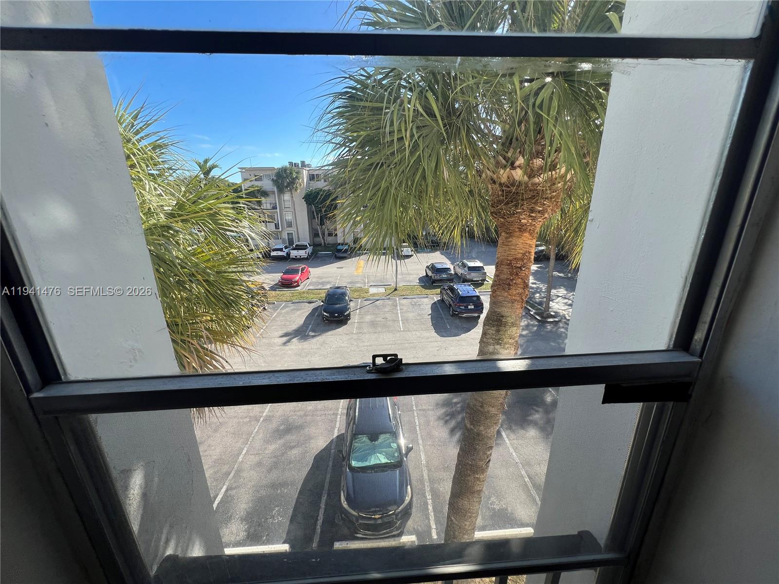 6900 N Kendall Dr #A309 Pinecrest, FL 33156