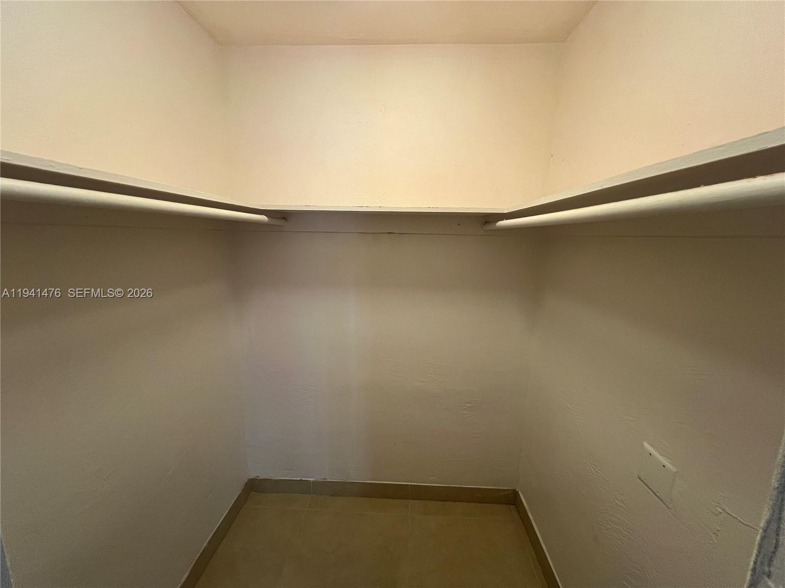 6900 N Kendall Dr #A309 Pinecrest, FL 33156