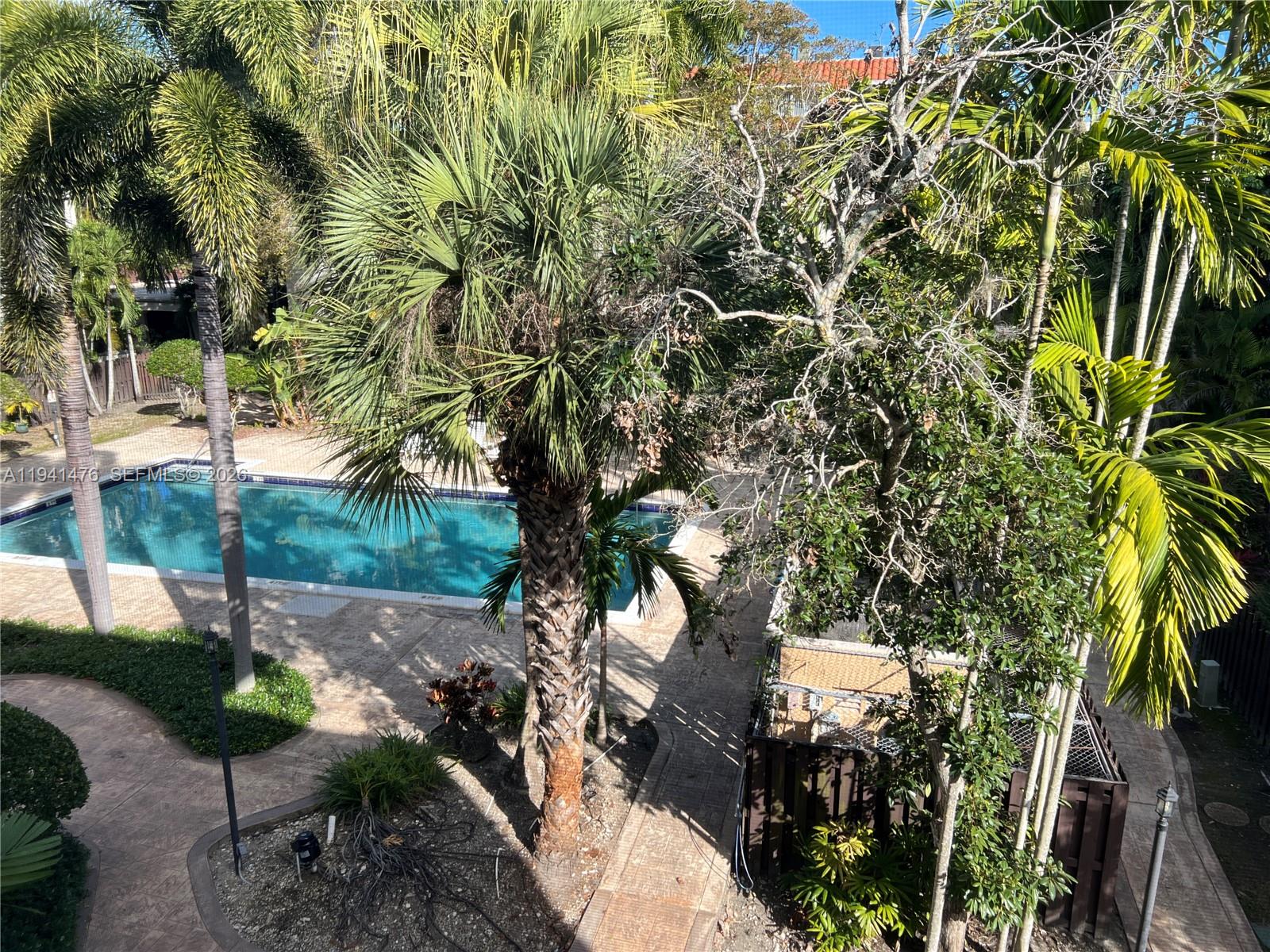 6900 N Kendall Dr #A309 Pinecrest, FL 33156