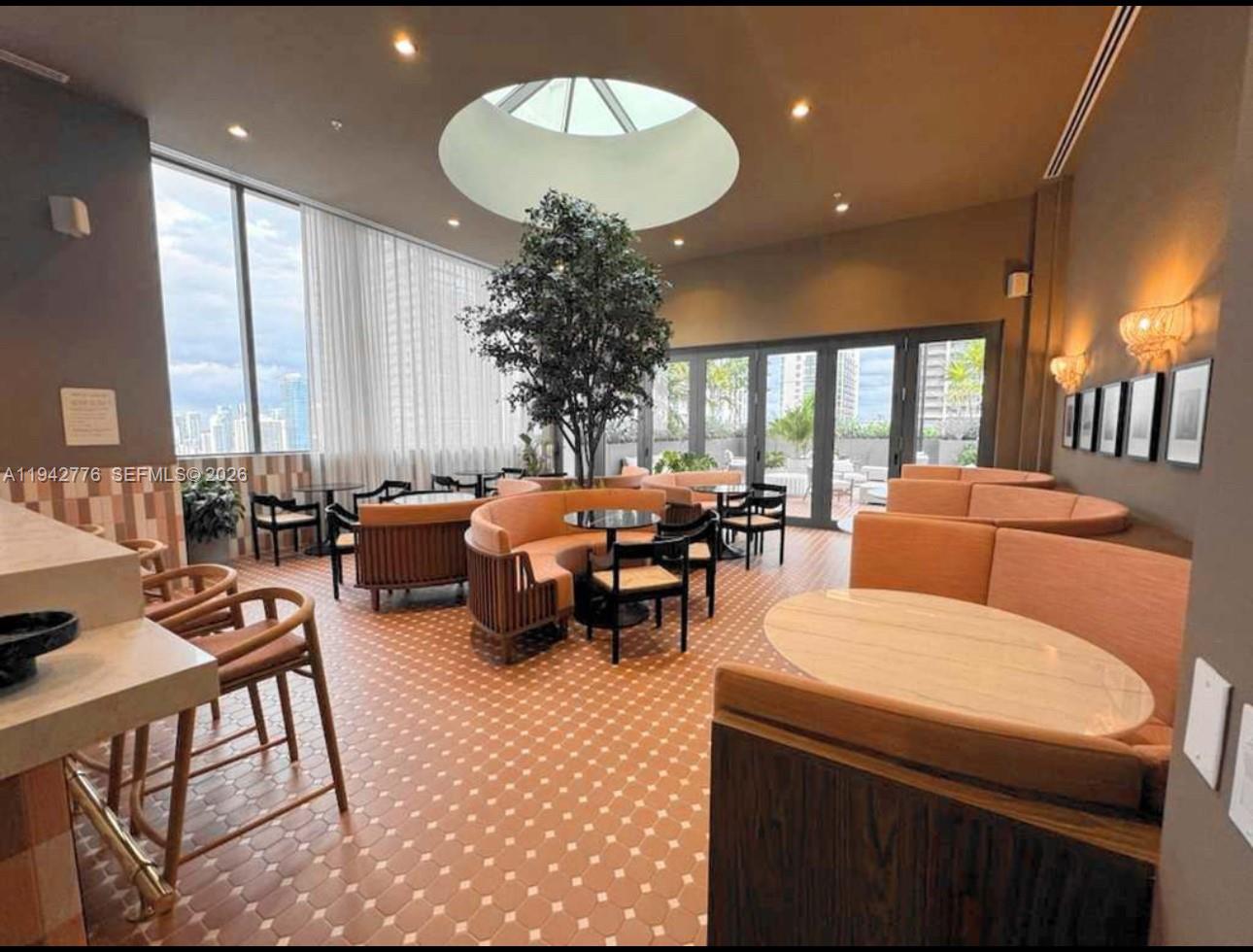 601 N Miami Ave #901 Miami, FL 33316