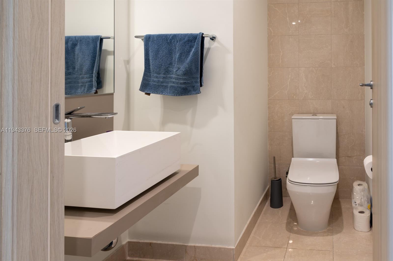 image Brickell Flatiron30