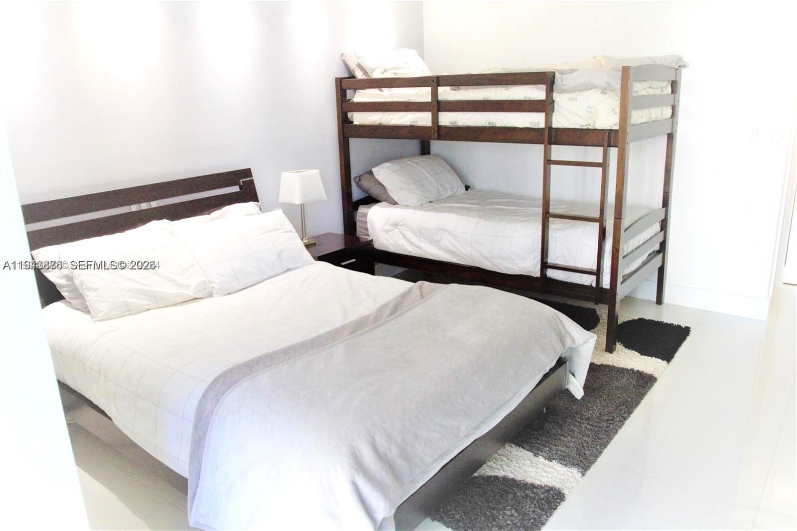 image Arlen House East5