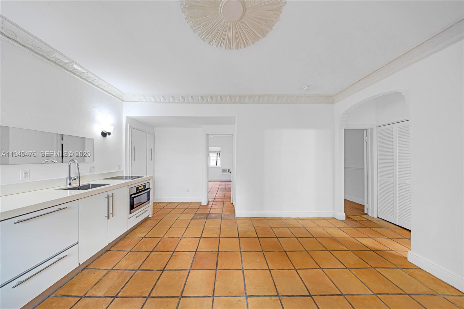 844 Jefferson Ave #2 Miami Beach, FL 33139