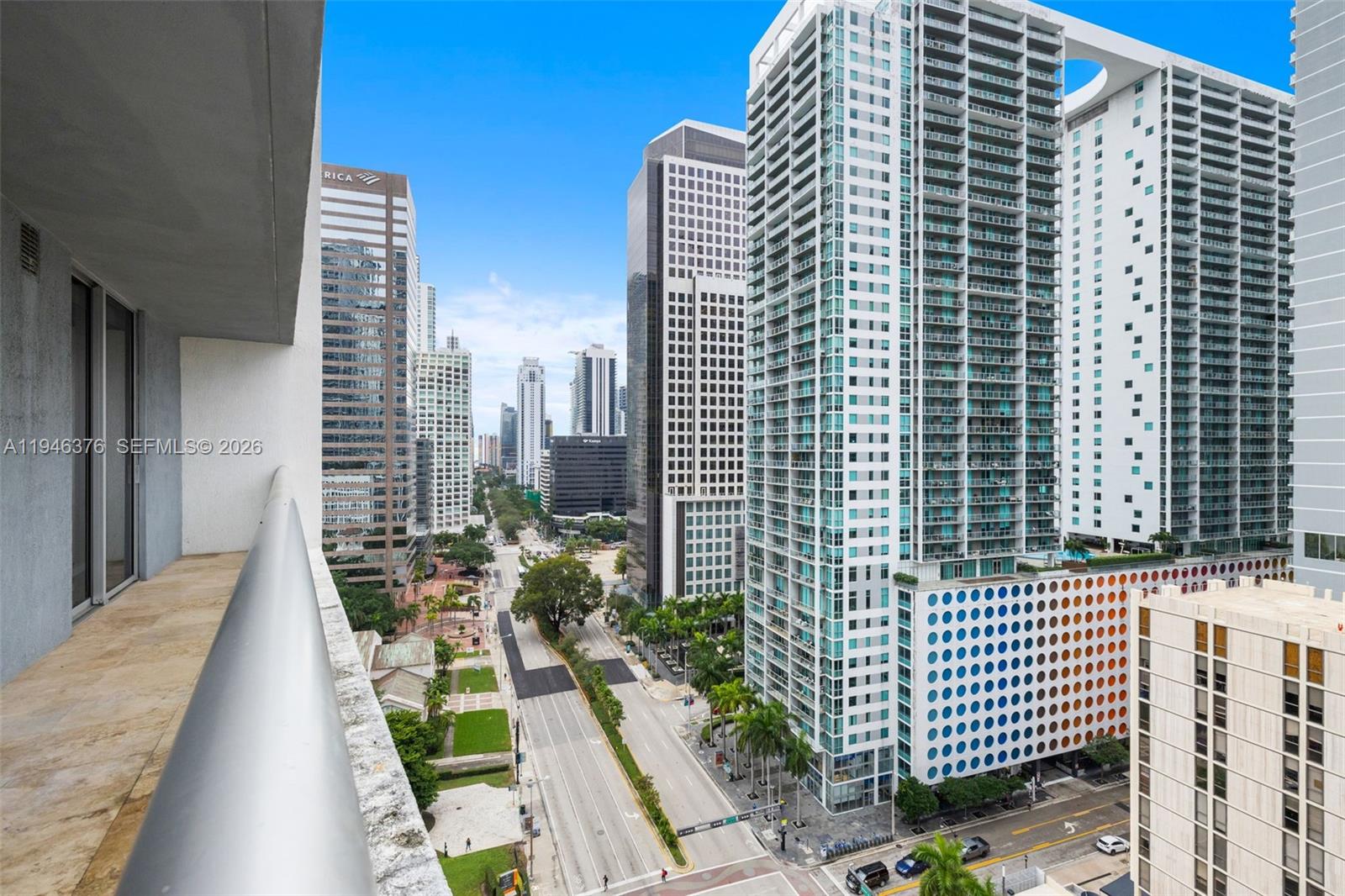 image Icon Brickell III (W Miami)30