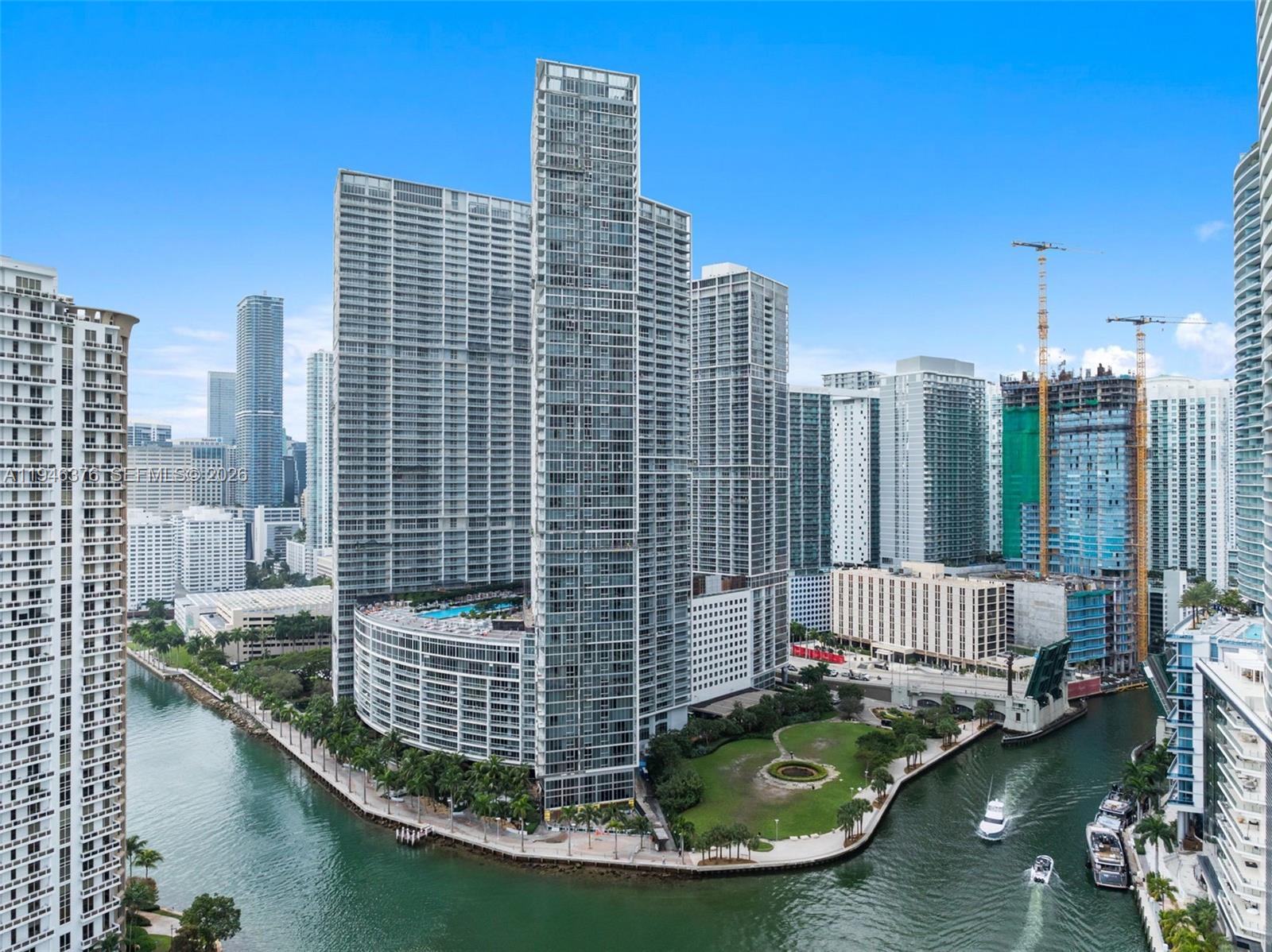 image Icon Brickell III (W Miami)54