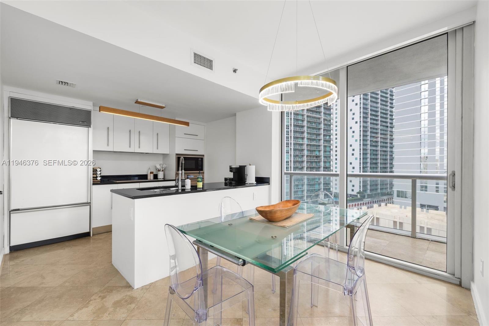 image Icon Brickell III (W Miami)5
