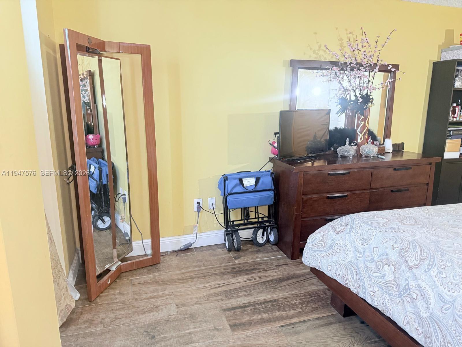 image Madison Downtown42