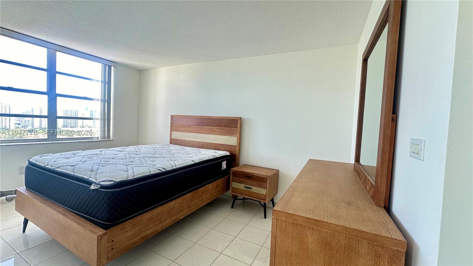 2750 NE 183rd St #2110 Aventura, FL 33160