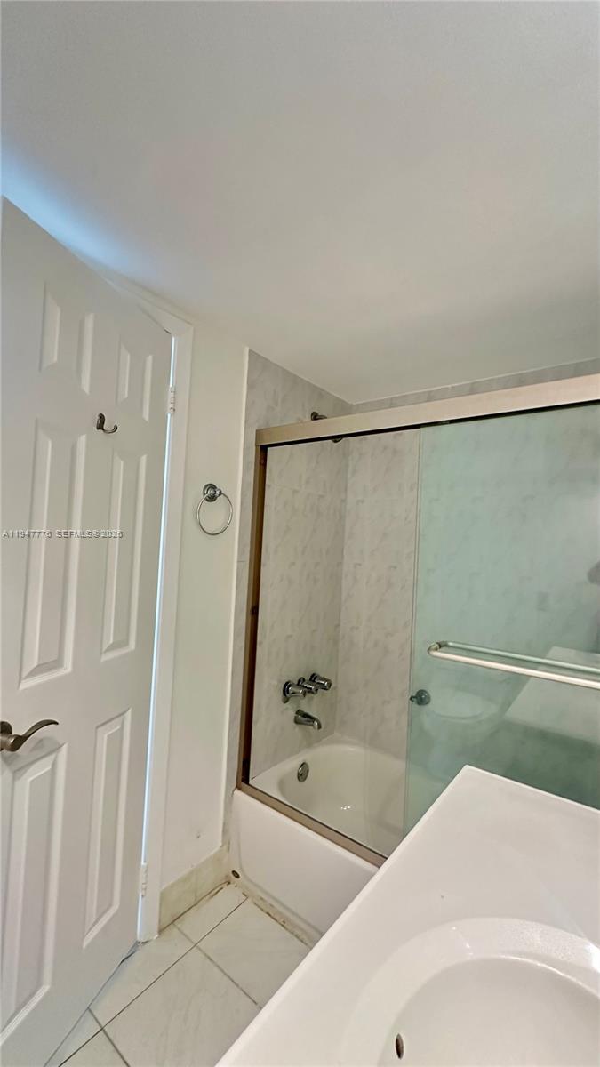 2750 NE 183rd St #2110 Aventura, FL 33160