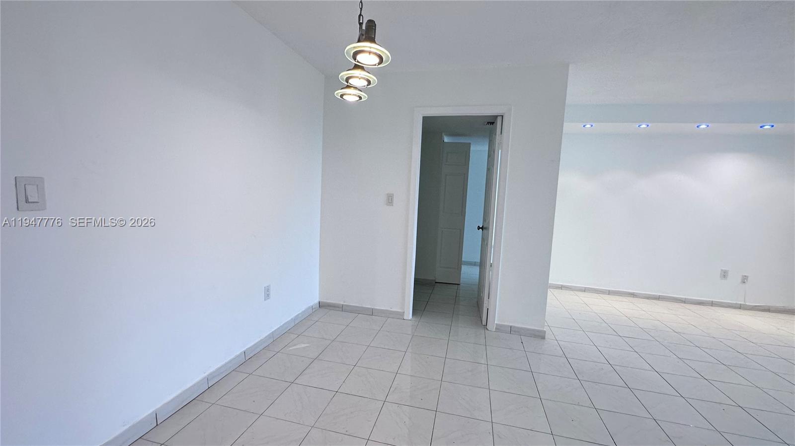 2750 NE 183rd St #2110 Aventura, FL 33160