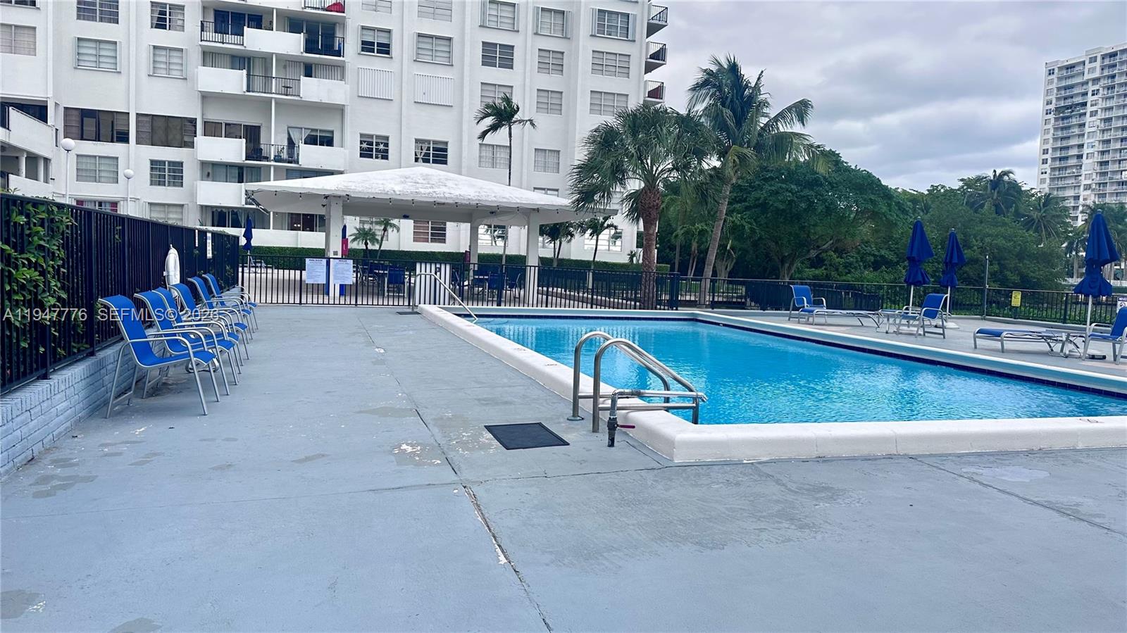 2750 NE 183rd St #2110 Aventura, FL 33160