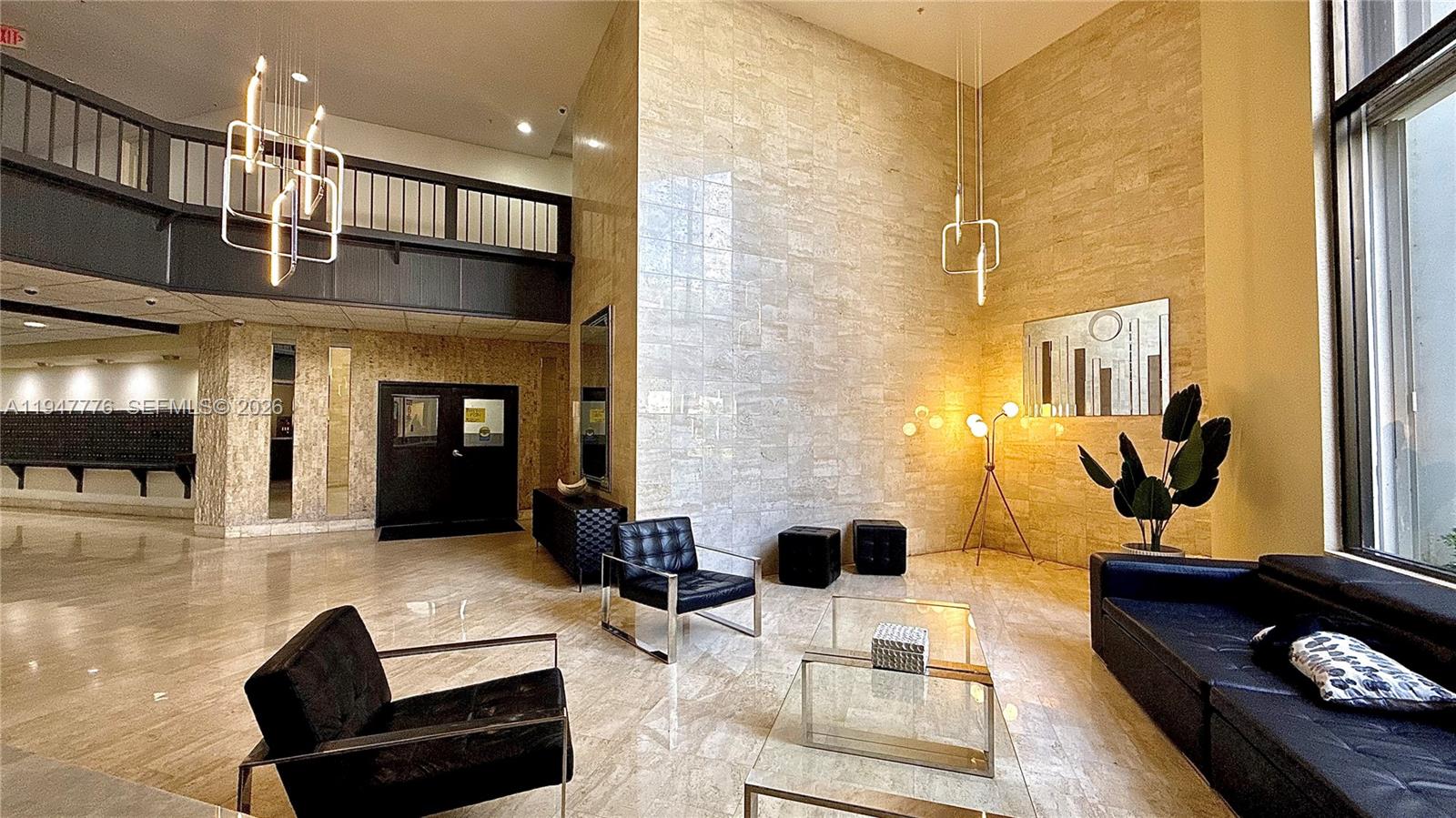 2750 NE 183rd St #2110 Aventura, FL 33160