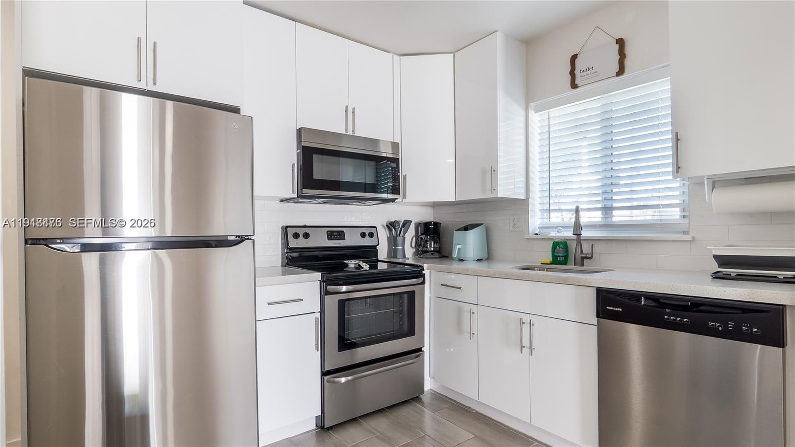 1708 SW 20th St Fort Lauderdale, FL 33315