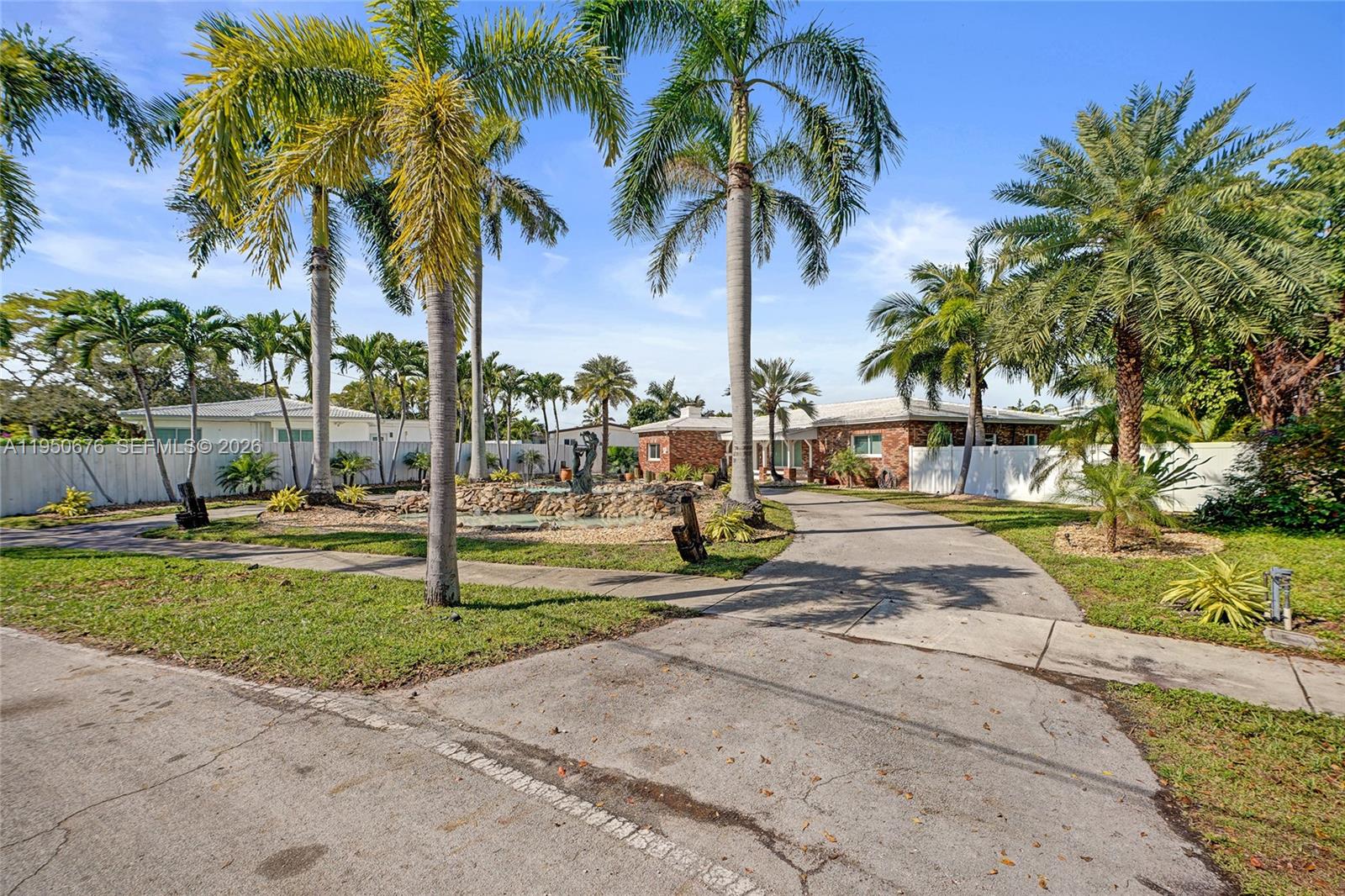 1995 N Hibiscus Dr North Miami, FL 33181