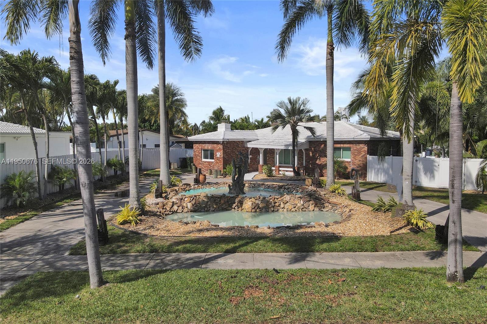 1995 N Hibiscus Dr North Miami, FL 33181